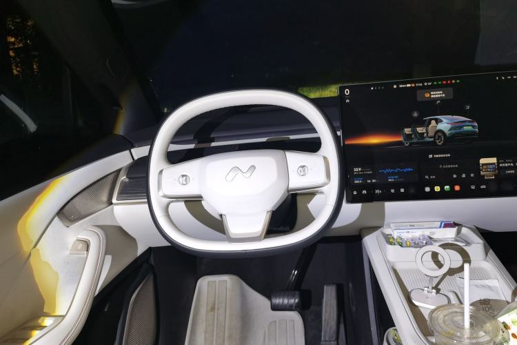 Used ONVO L60 2024 60 kWh Rear-Drive Version Steering Wheel