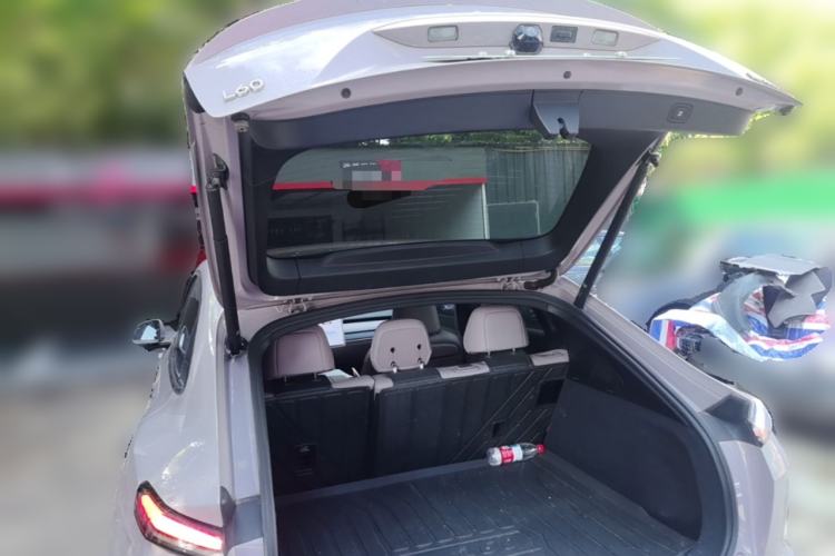 Used ONVO L60 2024 60 kWh Rear-Drive Version Trunk