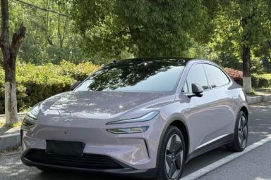 Used ONVO L60 2024 60 kWh Rear-Drive Version