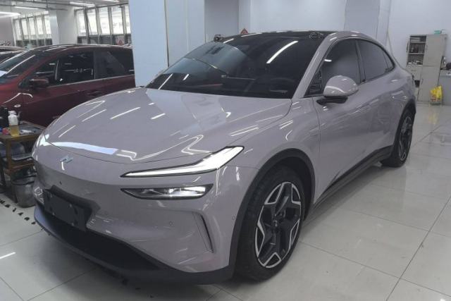 Used ONVO L60 2024 60 kWh Rear-Drive Version