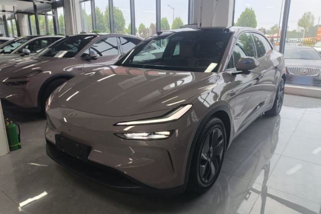 Used ONVO L60 2024 60 kWh Rear-Drive Version