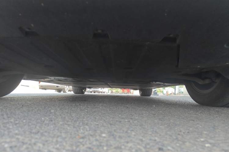 Used ONVO L60 2024 60 kWh Rear-Drive Version Chassis Front