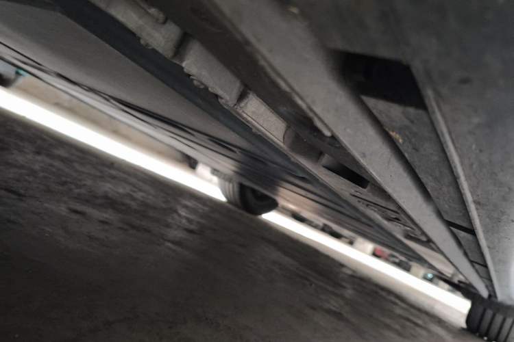 Used ONVO L60 2024 60 kWh Rear-Drive Version Chassis Front Left