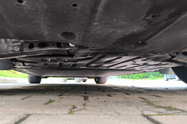 Used ONVO L60 2024 60 kWh Rear-Drive Version Chassis Rear