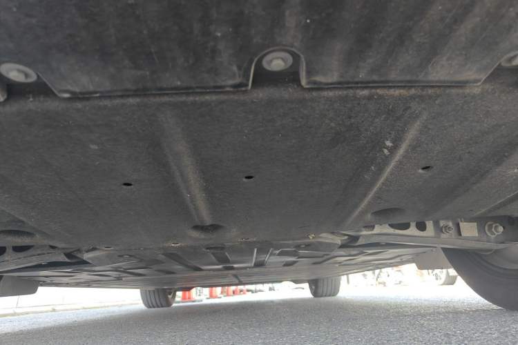 Used ONVO L60 2024 60 kWh Rear-Drive Version Chassis Rear
