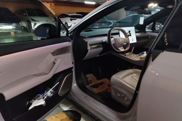 Used ONVO L60 2024 60 kWh All-Wheel Drive Driver Seat