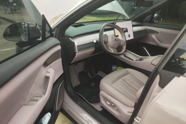 Used ONVO L60 2024 60 kWh Rear-Drive Version Driver Seat