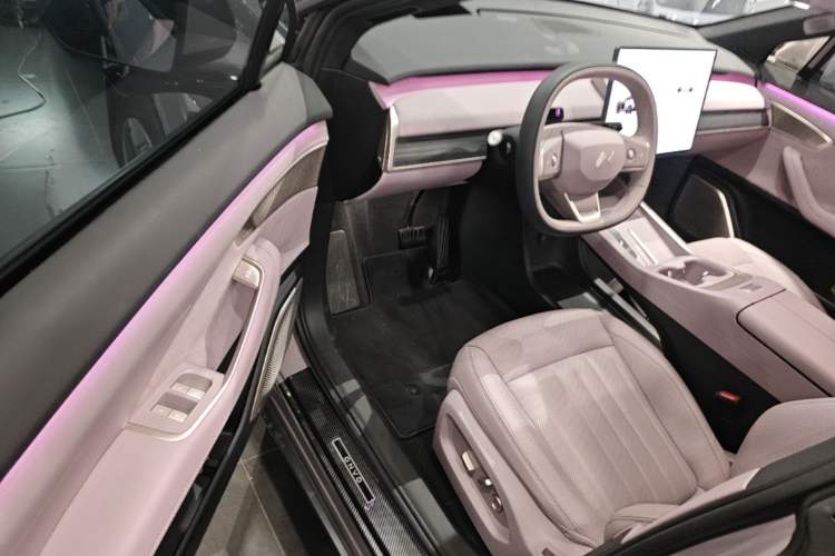 Used ONVO L60 2024 60 kWh Rear-Drive Version Driver Seat