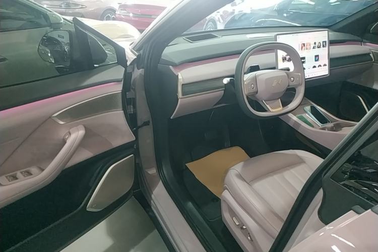 Used ONVO L60 2024 60 kWh Rear-Drive Version Driver Seat