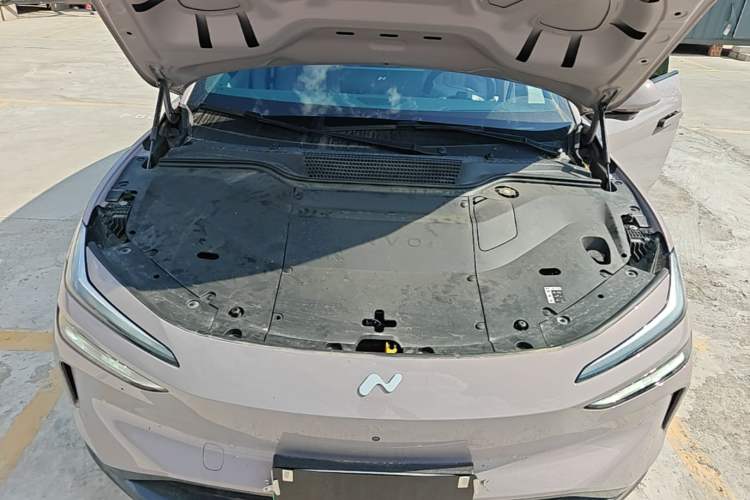 Used ONVO L60 2024 60 kWh Rear-Drive Version Engine Bay