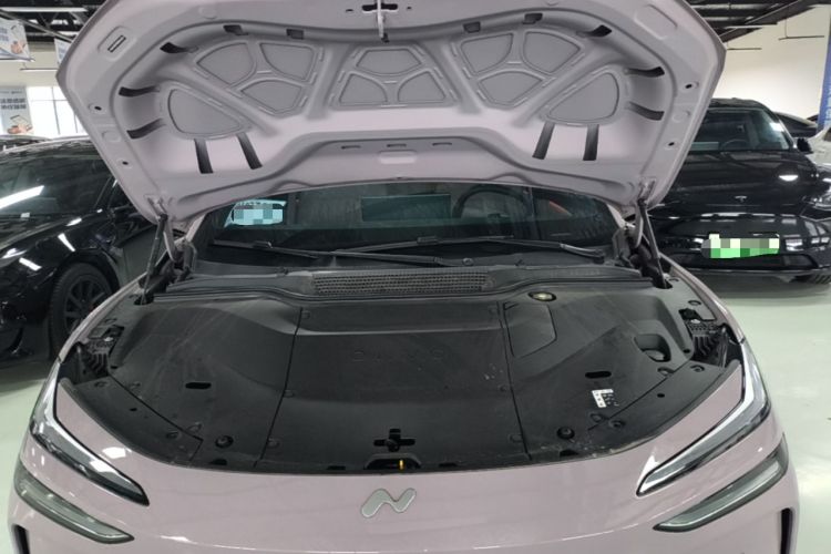 Used ONVO L60 2024 60 kWh Rear-Drive Version Engine Bay