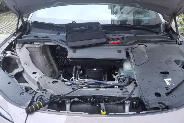 Used ONVO L60 2024 60 kWh Rear-Drive Version Engine Bay