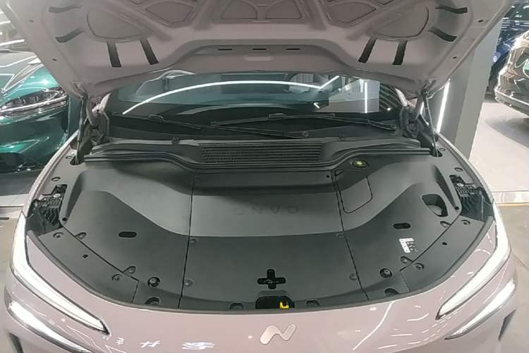 Used ONVO L60 2024 60 kWh Rear-Drive Version Engine Bay