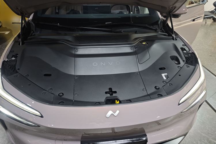 Used ONVO L60 2024 60 kWh Rear-Drive Version Engine Bay
