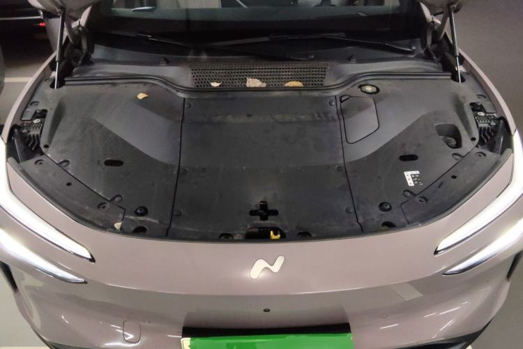 Used ONVO L60 2024 60 kWh All-Wheel Drive Engine Bay