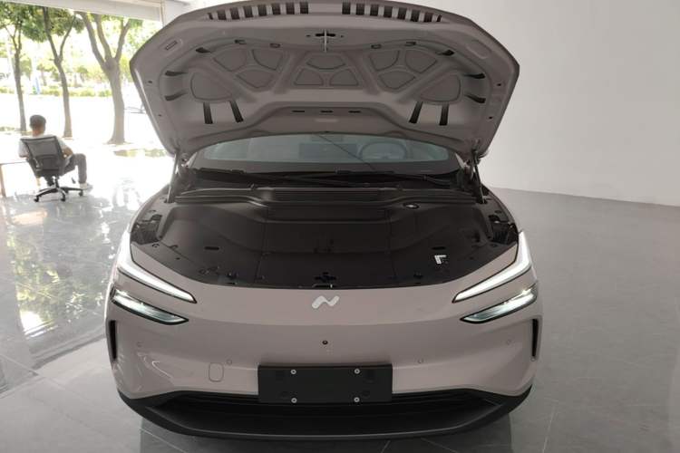 Used ONVO L60 2024 60 kWh Rear-Drive Version Engine Bay