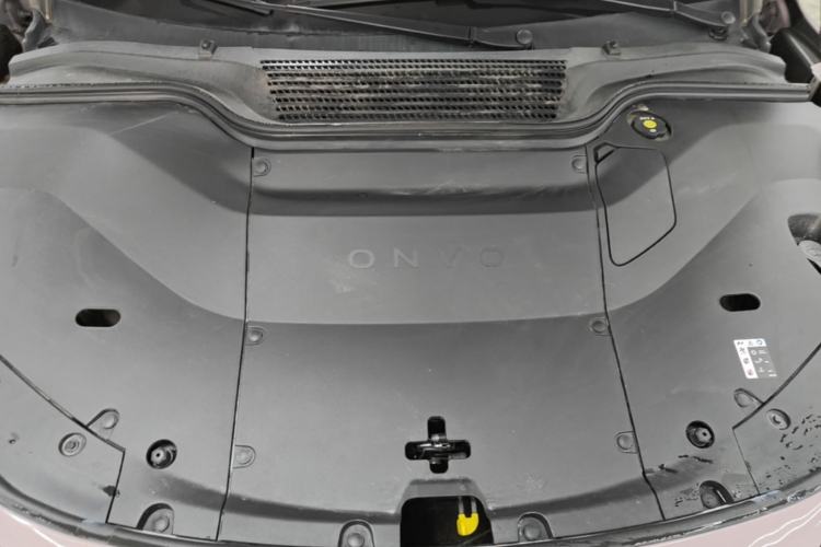 Used ONVO L60 2024 60 kWh Rear-Drive Version Engine Bay