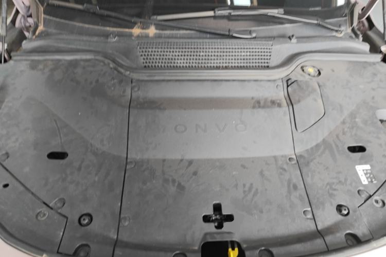 Used ONVO L60 2024 60 kWh All-Wheel Drive Engine Bay