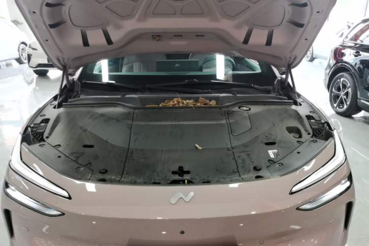 Used ONVO L60 2024 60 kWh Rear-Drive Version Engine Bay