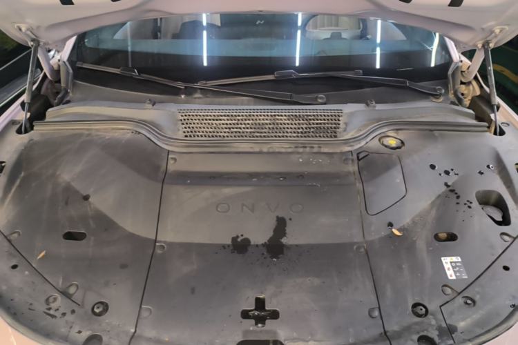 Used ONVO L60 2024 60 kWh Rear-Drive Version Engine Bay
