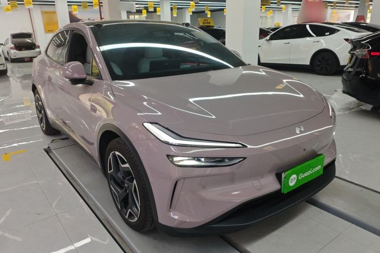 Used ONVO L60 2024 60 kWh Rear-Drive Version Exterior 1