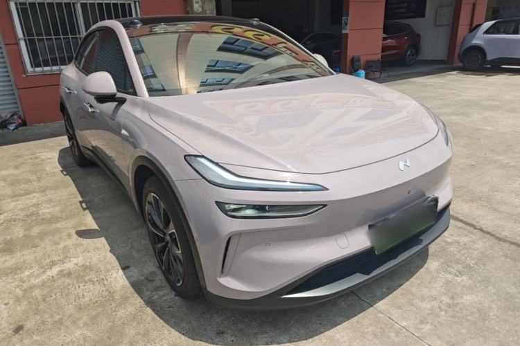 Used ONVO L60 2024 60 kWh Rear-Drive Version Exterior 1