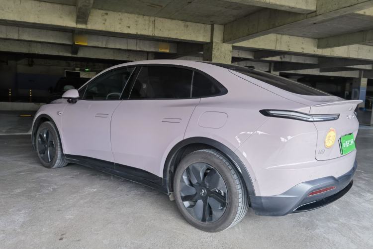 Used ONVO L60 2024 60 kWh Rear-Drive Version Exterior 2