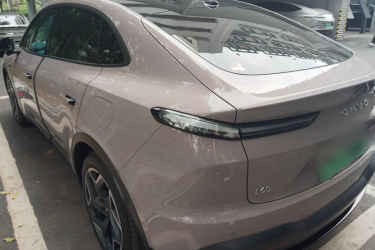 Used ONVO L60 2024 60 kWh Rear-Drive Version Exterior 2