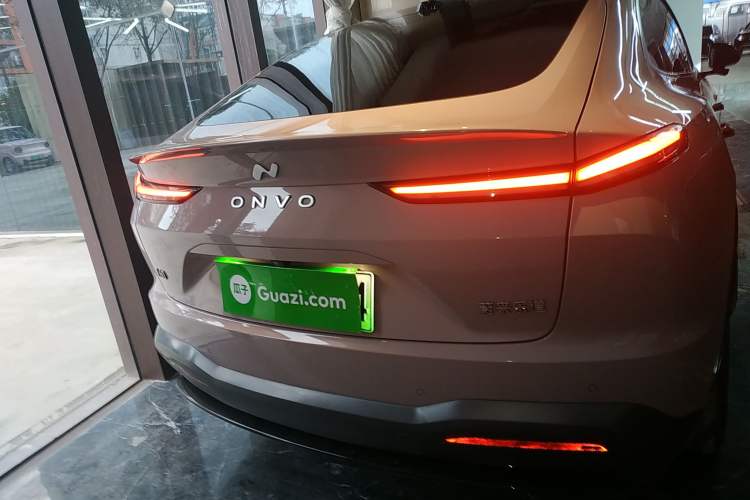 Used ONVO L60 2024 60 kWh Rear-Drive Version Exterior 2