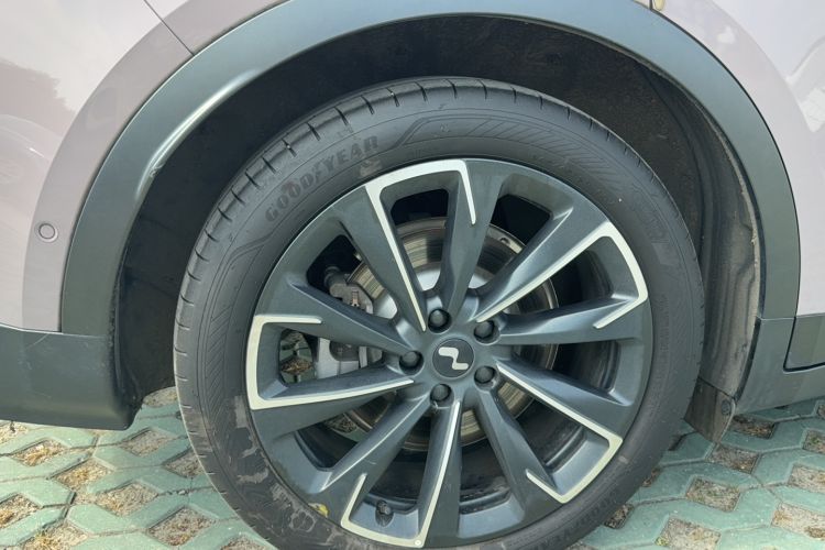 Used ONVO L60 2024 60 kWh Rear-Drive Version Exterior 5