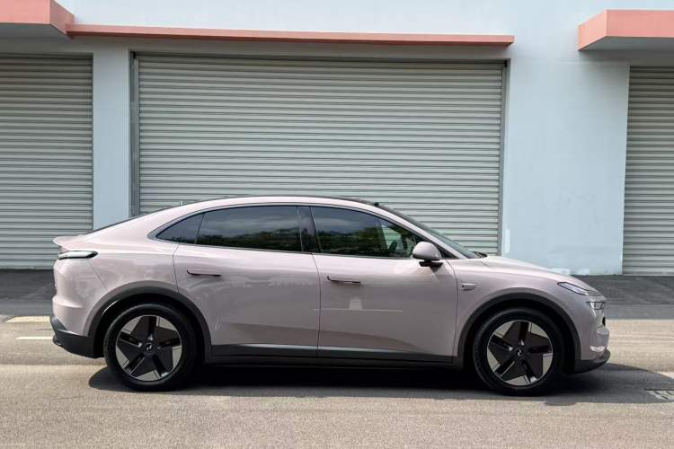 Used ONVO L60 2024 60 kWh Rear-Drive Version Exterior 6