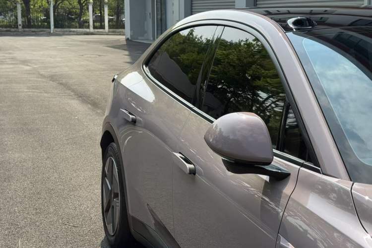 Used ONVO L60 2024 60 kWh Rear-Drive Version Exterior 7