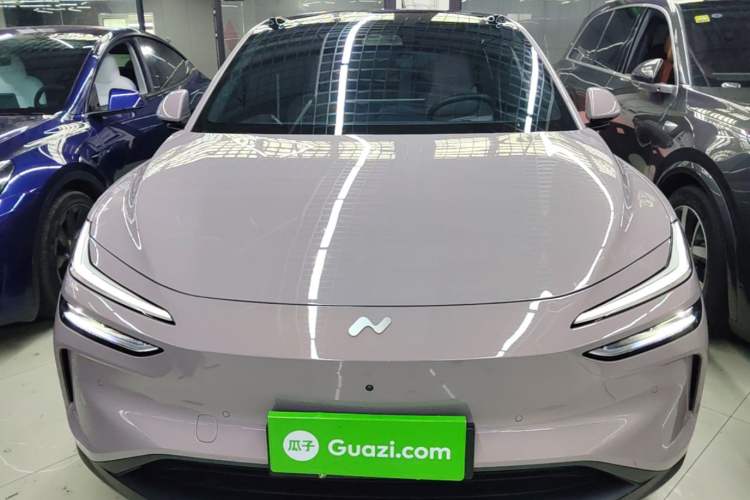 Used ONVO L60 2024 60 kWh Rear-Drive Version Front