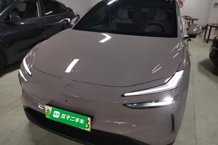 Used ONVO L60 2024 60 kWh Rear-Drive Version Front