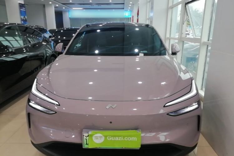 Used ONVO L60 2024 60 kWh Rear-Drive Version Front
