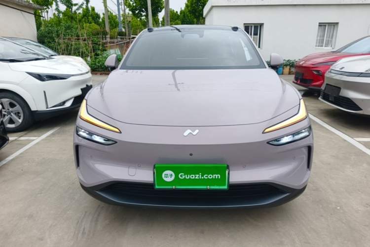 Used ONVO L60 2024 60 kWh Rear-Drive Version Front