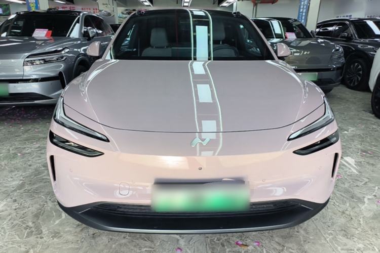 Used ONVO L60 2024 60 kWh Rear-Drive Version Front