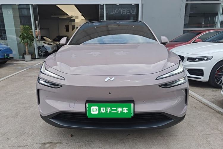 Used ONVO L60 2024 60 kWh Rear-Drive Version Front