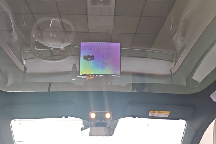 Used ONVO L60 2024 60 kWh Rear-Drive Version Headliner