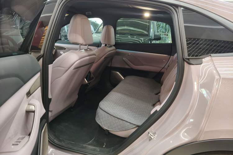 Used ONVO L60 2024 60 kWh Rear-Drive Version Interior 10