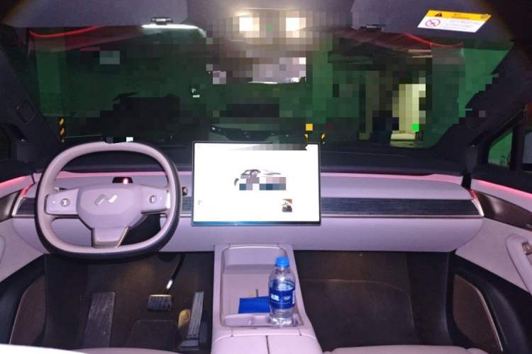 Used ONVO L60 2024 60 kWh Rear-Drive Version Interior 3