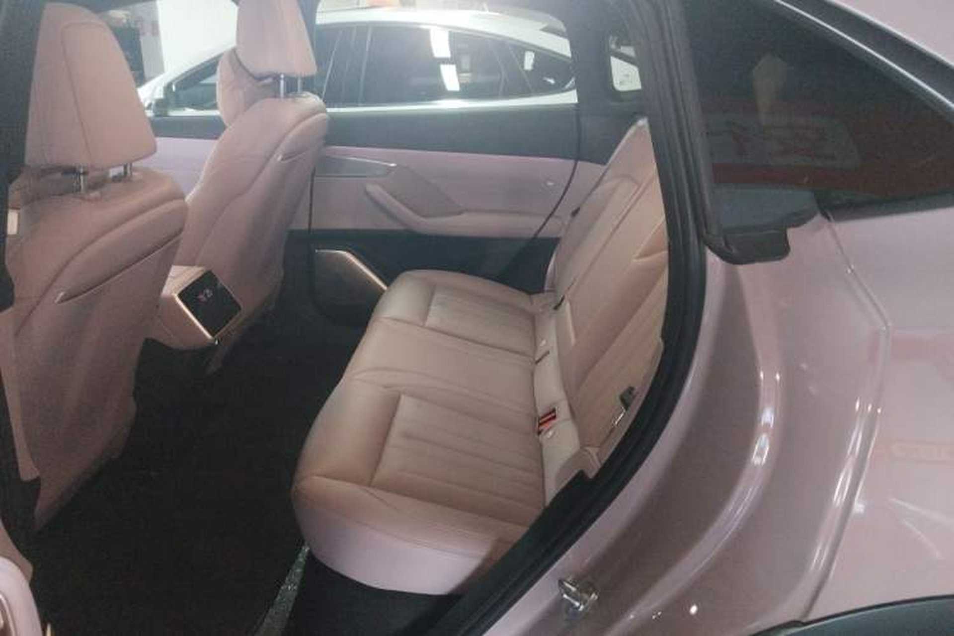 Used ONVO L60 2024 60 kWh Rear-Drive Version Interior 4