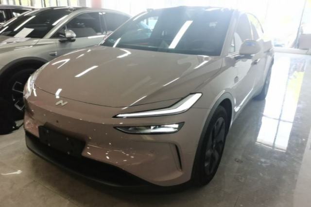 Used ONVO L60 2024 60 kWh Rear-Drive Version