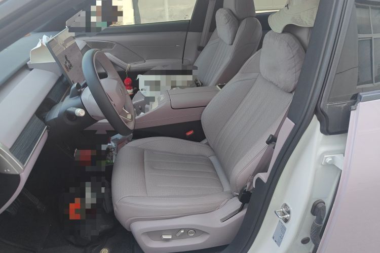 Used ONVO L60 2024 60 kWh Rear-Drive Version Left Front Seat