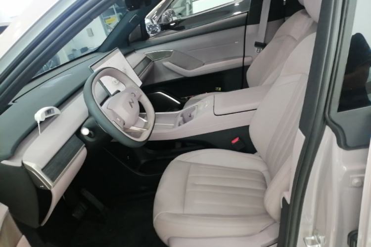 Used ONVO L60 2024 60 kWh Rear-Drive Version Left Front Seat