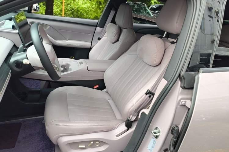 Used ONVO L60 2024 60 kWh Rear-Drive Version Left Front Seat