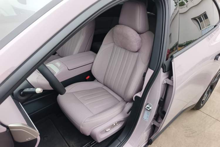Used ONVO L60 2024 60 kWh Rear-Drive Version Left Front Seat