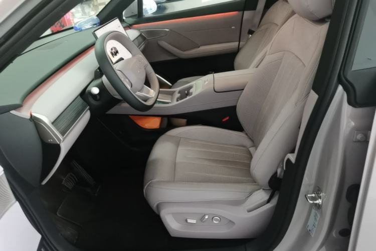 Used ONVO L60 2024 60 kWh Rear-Drive Version Left Front Seat