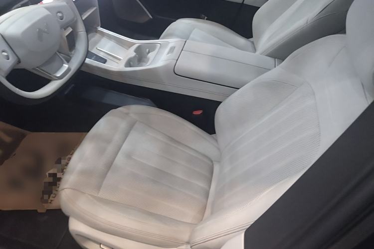 Used ONVO L60 2024 60 kWh Rear-Drive Version Left Front Seat