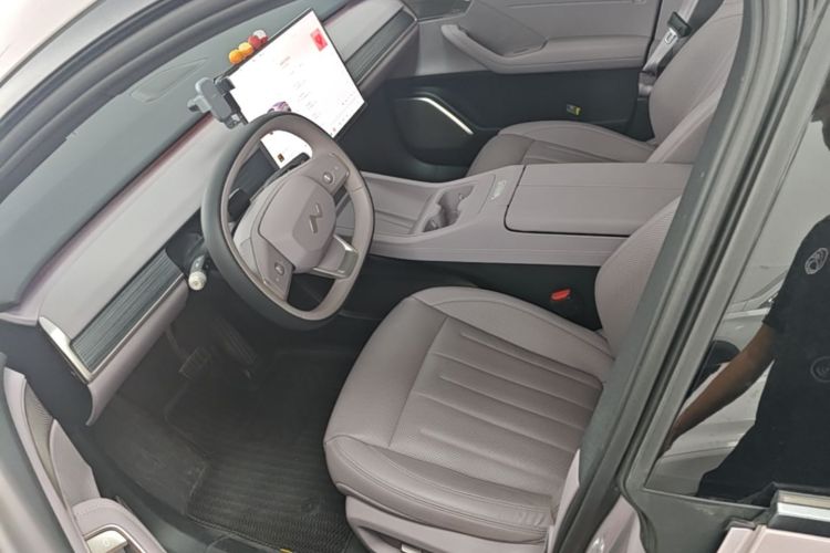 Used ONVO L60 2024 60 kWh Rear-Drive Version Left Front Seat
